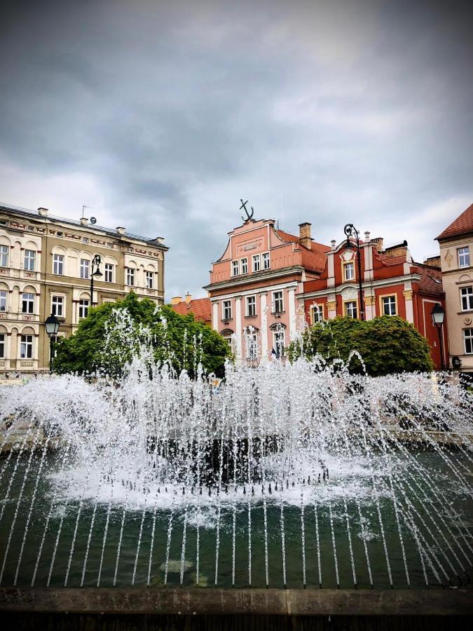 Art Mieszkanie Blisko Dworca Pkp Walbrzych Miasto Bagian luar foto