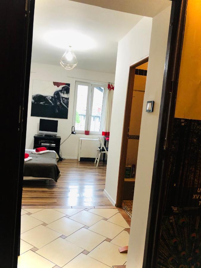 Art Mieszkanie Blisko Dworca Pkp Walbrzych Miasto Bagian luar foto