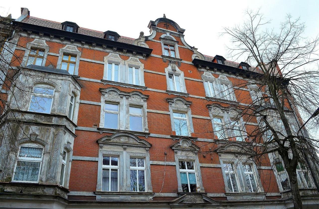 Art Mieszkanie Blisko Dworca Pkp Walbrzych Miasto Bagian luar foto