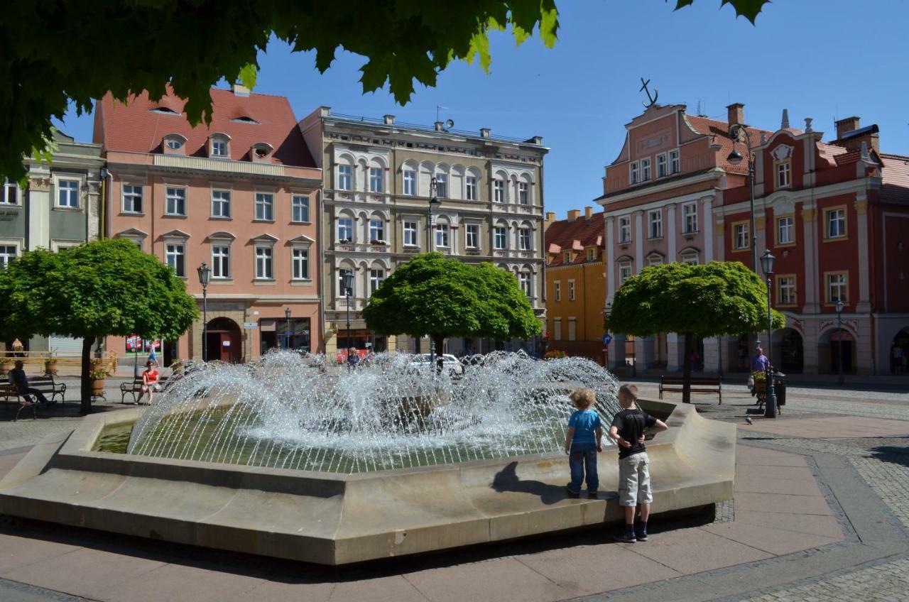 Art Mieszkanie Blisko Dworca Pkp Walbrzych Miasto Bagian luar foto
